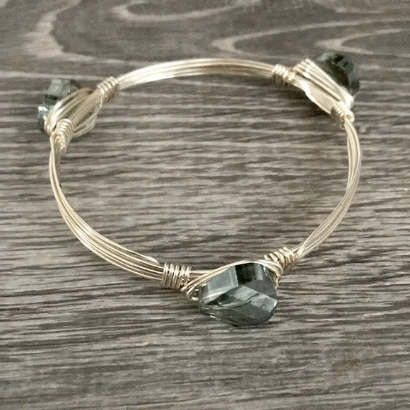 Barrington Bangles beautiful stone bracelet - Picture 2 of 3